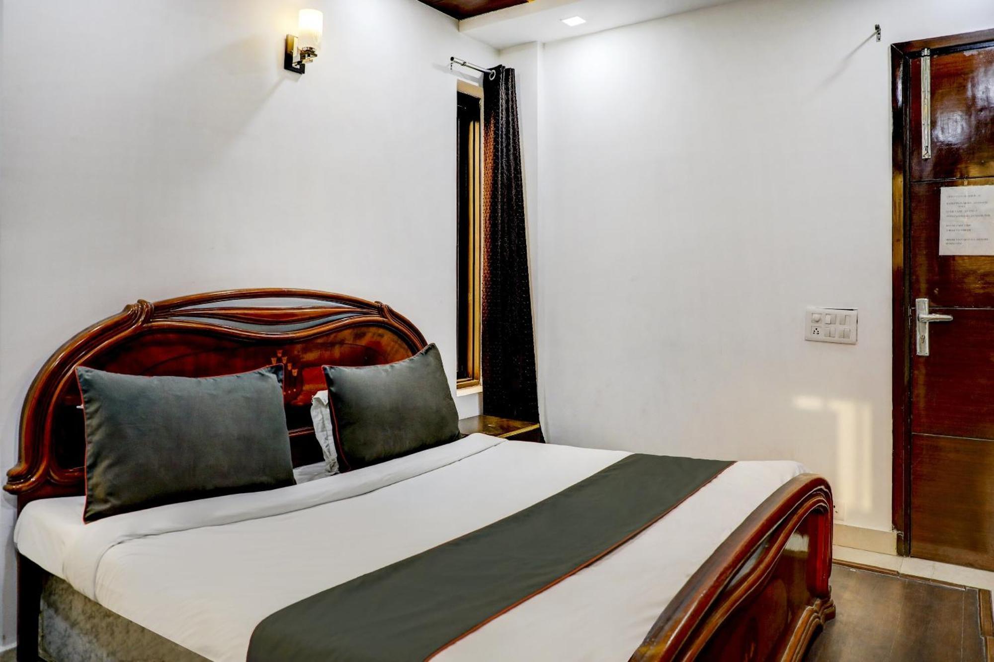 Collection O R S Villa Near Lotus Temple New Delhi Exterior foto